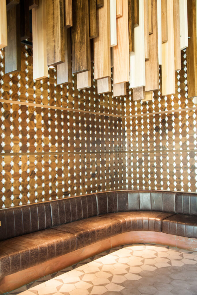 Commercial Upholstery Services - https://cus.hamiltonwebdesigner.ca/
